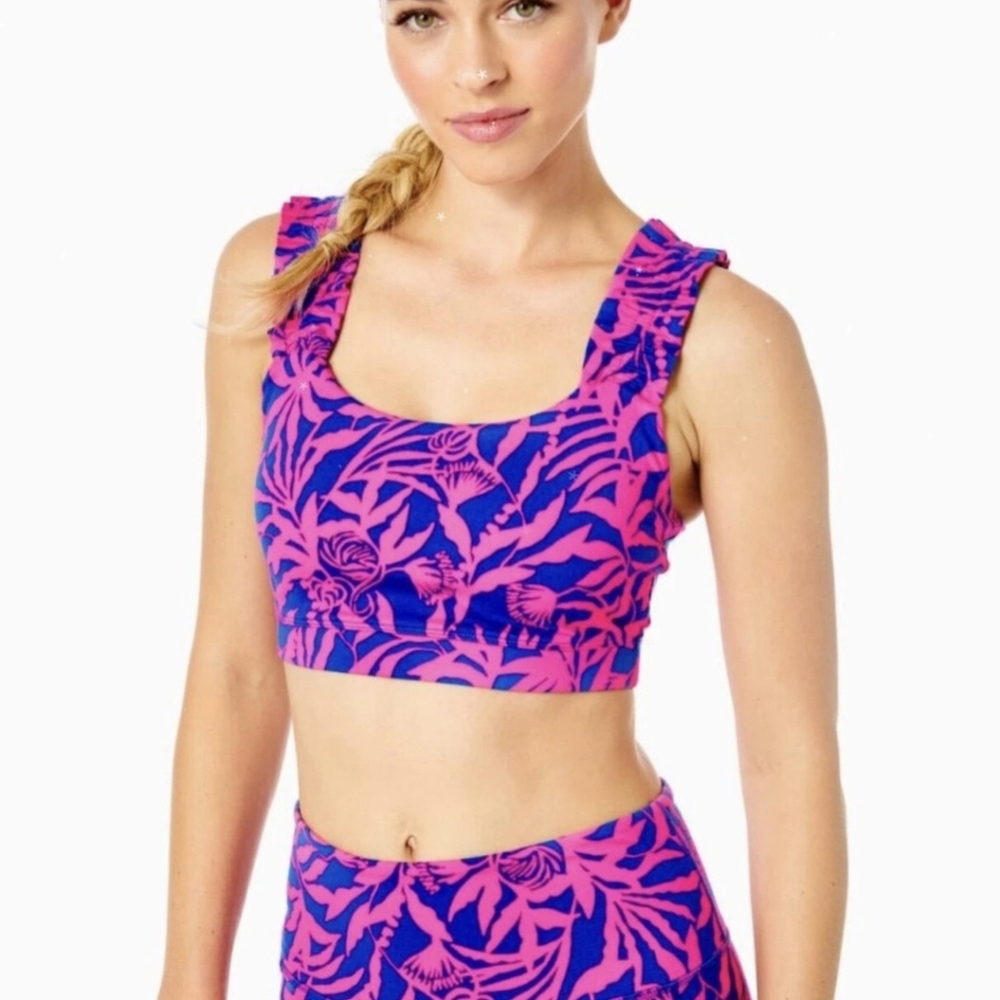 Lilly Pulitzer Karena Ruffle Sports Bra Flocking to Paradise - Picture 3 of 8